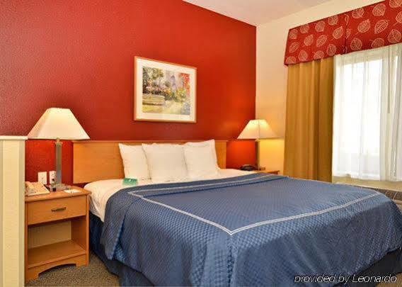 Comfort Suites Palm Desert I-10 Exterior photo